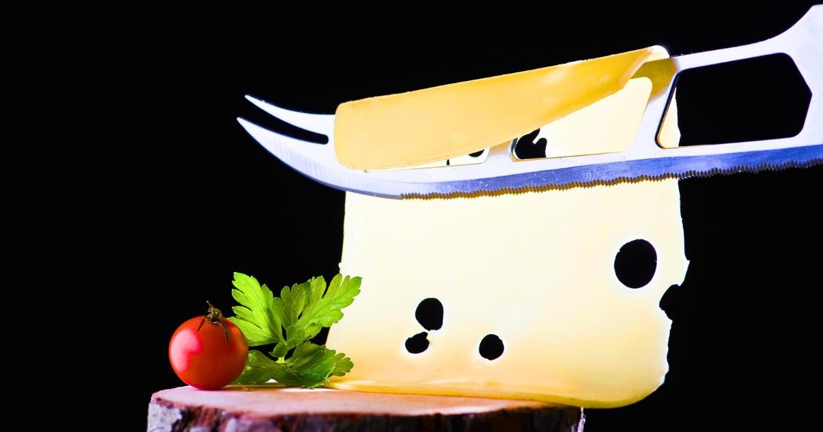 Best Cheese Knife for Soft Cheese