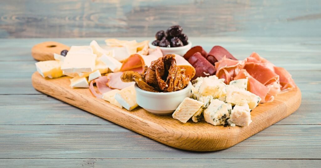 What Is the 3-3-3 Rule for Charcuterie Board?